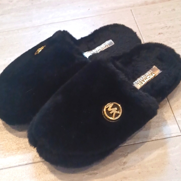 MICHAEL Michael Kors Shoes - MICHAEL Michael Kors Black Slippers